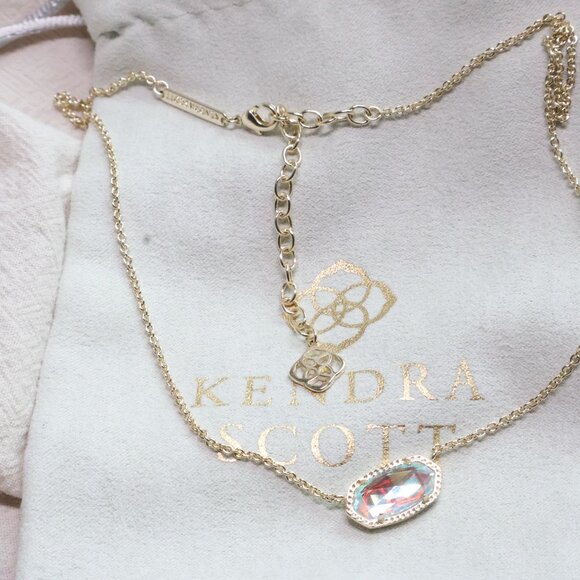 Kendra Scott Elisa Gold Dichroic Glass Pendant Necklace 🎉 - Picture 2 of 3